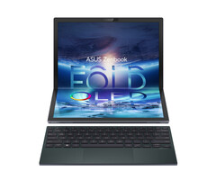 华硕Zenbook 17 Fold OLED是全球第二款采用柔性OLED显示屏的笔记本电脑。(图片来源：华硕)