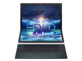 华硕Zenbook 17 Fold OLED是全球第二款采用柔性OLED显示屏的笔记本电脑。(图片来源：华硕)