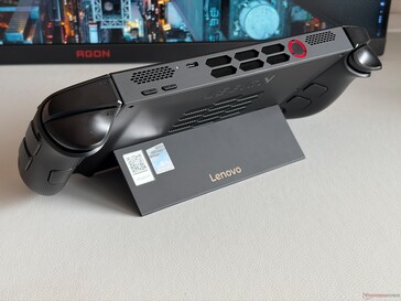 顶部:音量按钮、USB-C 4.0(40 GBit/s、DisplayPort、Power Delivery)、电源按钮