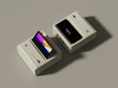 Ayaneo AM01S 现在采用了更强大的 AMD APU，利用 Zen 5 CPU 和 RDNA 3.5 GPU 架构。(图片来源：Ayaneo）