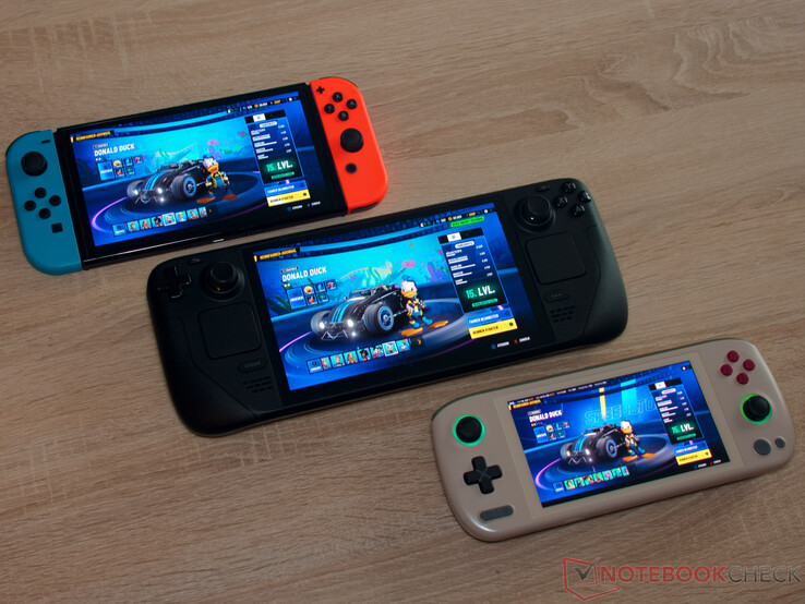 尺寸比较 - 任天堂 Switch OLED、Steam Deck OLED、Ayaneo Air 1S