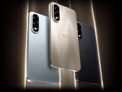 据悉,OnePlus 王牌 5 Ultra(如图)的继任者将拥有更高的刷新率和更大的电池容量。