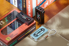 KA15 看起来就像 FiiO CP13 卡带播放器的缩小版（图片来源：FiiO）