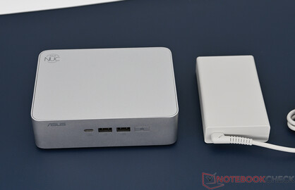 华硕 NUC 15 Pro+,带电源装置(19.5 伏;7.7 安)