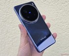 与图中的 vivo X200 Pro 不同，vivo X200 FE 将采用上一代联发科 SoC（图片来源：Notebookcheck）