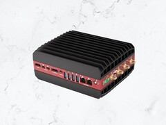 SolidRun Bedrock RAI300 mini PC 采用 12 核 AMD Ryzen AI 9 HX 370 APU，内存容量高达 128 GB。(图片来源：Bedrock）