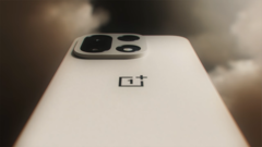 OnePlus 15 的沙丘配色。(图片来源：OnePlus）