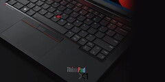 泄密。联想网站列出ThinkPad X1 Carbon G10的30周年纪念版