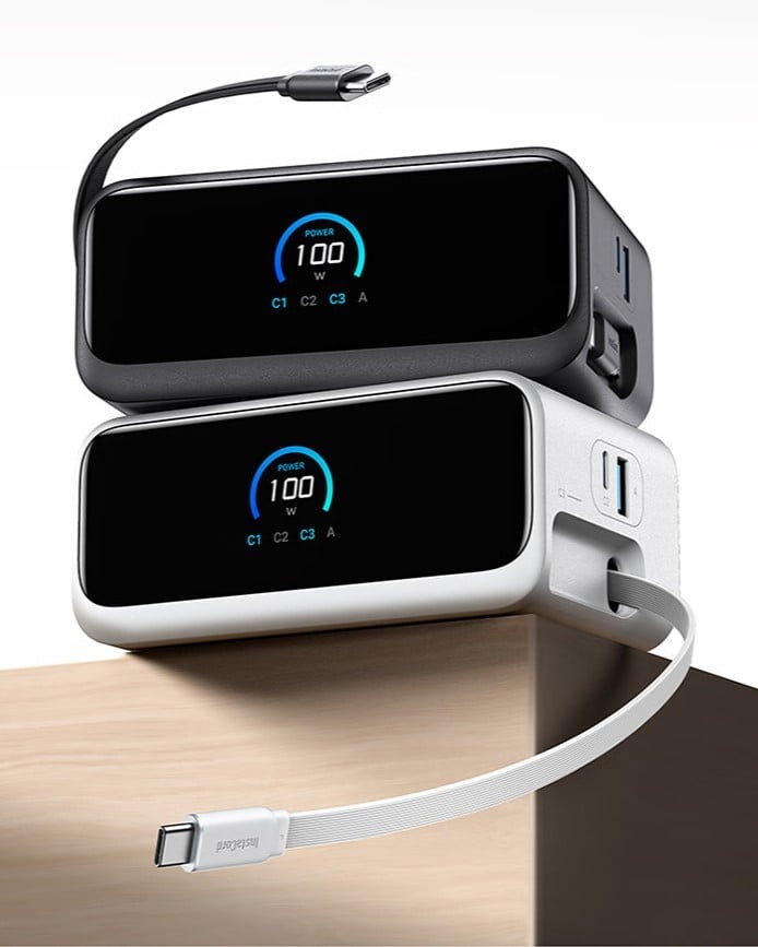 Anker Nano Desktop Charger Mix（如图）提供两种配色显示。(图片来源：Anker）