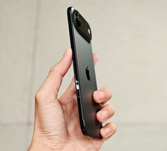 Apple iPhone Air 似乎不太受欢迎（图片来源：Thai Nguyen）