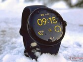 期待已久：据说谷歌 Pixel Watch 4 比前代产品更容易维修。(图片来源：Notebookcheck）