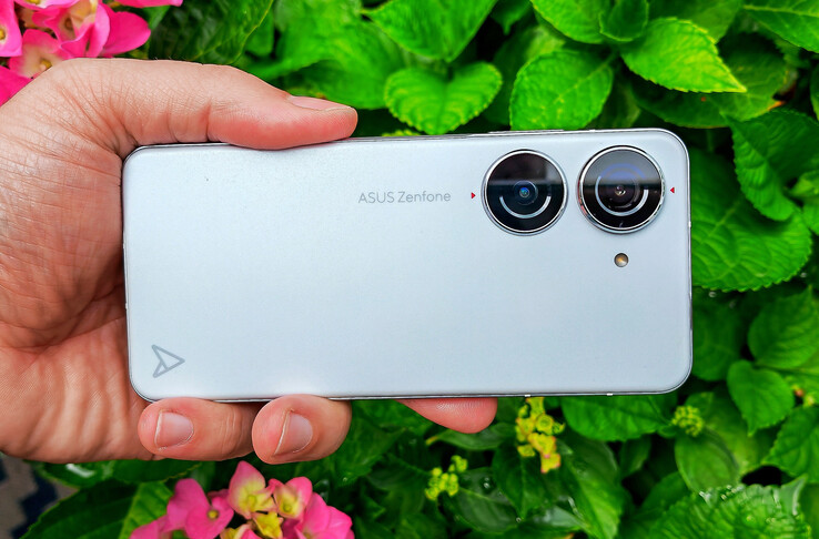 华硕Zenfone 10