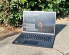 阳光下的联想 ThinkPad P14s 第 6 代 AMD（图片来源：Benjamin Herzig）