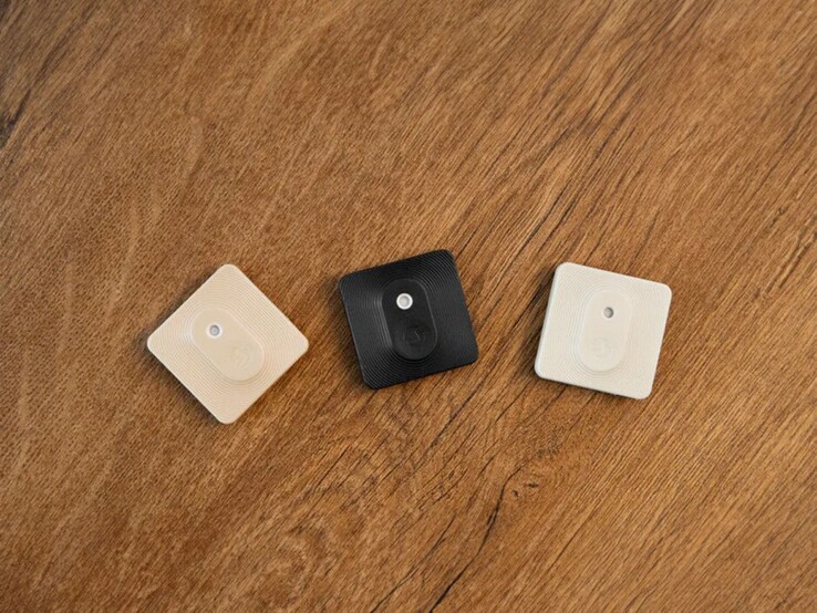 Shelly BLU H&T ZB 传感器有三种颜色(如图)。(图片来源:Shelly)