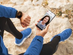 展示虚拟医生就诊的演示照片（图片来源：Samsung；已裁剪）