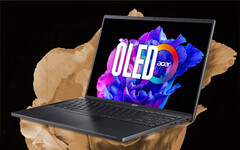 Swift Go 16 Pro 黑色版拥有大量端口，包括两个雷电 4 接口。(图片来源：宏碁）