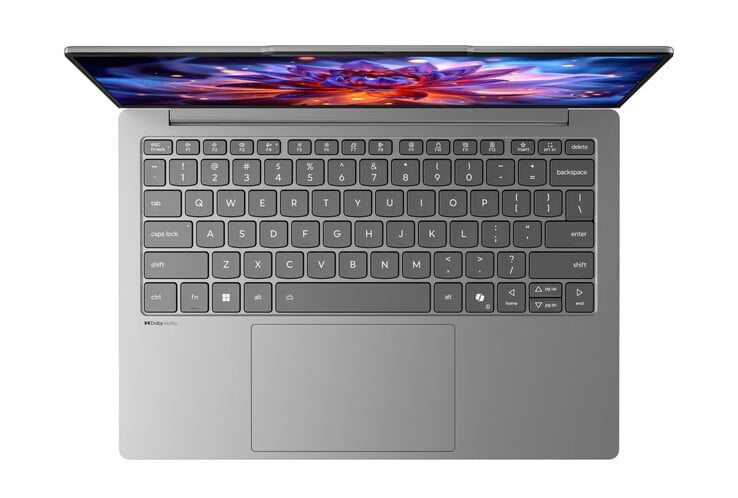 IdeaPad Slim 5i 13IWC11 配备了背光键盘。