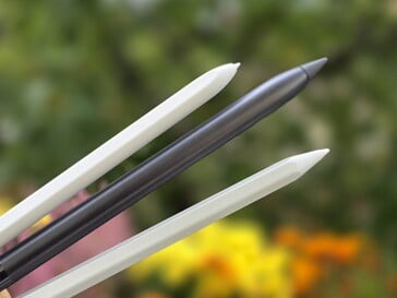 联想 Tab Pen Pro 与三星 S Pen 的比较