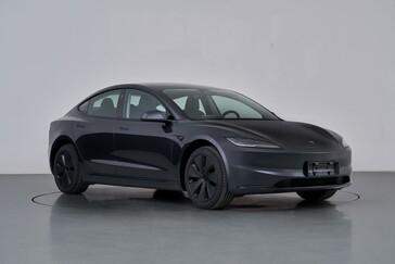 特斯拉 Model 3+