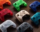 8BitDo 64 蓝牙控制器 Funtastic Editions 包括七种半透明颜色。(图片来源:8BitDo)