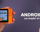 Rabbit R1 可以流畅运行Android ，几乎所有功能都能正常工作（图片来源：HowToMen on YouTube）