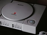 索尼于1994年12月推出了初代PlayStation。