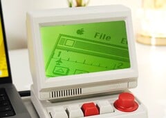 Wokyis 扩展坞还为 Apple Mac mini 增添了一块显示屏。
