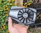 战地 6》基准测试中使用的华硕 GTX 1650 Super 显卡（图片来源：RandomGaminginHD via YouTube）)