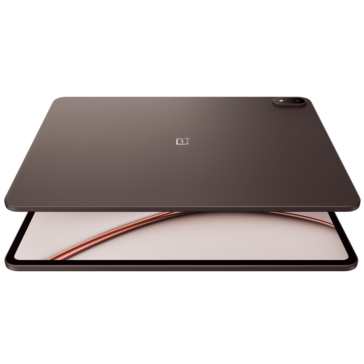OnePlus Pad 4 的沙丘色外观。