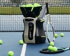 Pongbot Aura 可以指导球员并担任网球、乒乓球和皮球比赛的裁判。