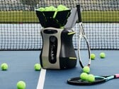 Pongbot Aura 可以指导球员并担任网球、乒乓球和皮球比赛的裁判。