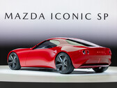 马自达 Iconic SP 承诺采用均衡的重量分配、相对较轻的车身和双倍于 MX-5 Miata 的动力。(图片来源:马自达)