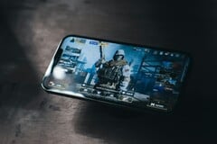 这两个代号首次出现在首个 macOS 26.7 候选版本中的 GameController 配置文件中