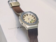 卡西欧 G-Shock GMS2110BP-5A 手表（如图）现已在美国上市。(图片来源：卡西欧）