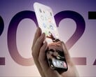 据传iPhone 20周年纪念版的非官方渲染图。