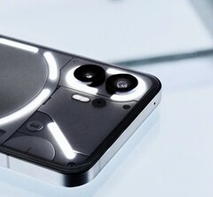 据传，Nothing Phone (3) 将放弃该公司标志性的 Glyph 界面。图：Nothing Phone (2) （图片来源：Nothing）