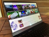 同样是 2000 美元的售价，Razer Blade 14 的图形处理性能明显快于戴尔 14 Premium（图片来源：Notebookcheck）