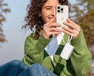 Anker 三合一移动电源（30 瓦、融合、内置Lightning 电缆）已在美国上市。(图片来源：Anker）