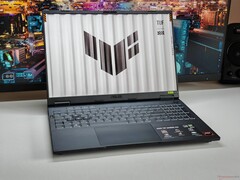 华硕 TUF Gaming A16（图片来源：Notebookcheck）