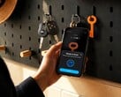 Autonomous Key 会锁定应用程序，直到通过 NFC 扫描钥匙为止。