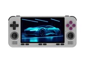 RGB10 Max 4 是 RGB10 Max 3 Pro 的翻版。(图片来源：Retro Handhelds 和 @AishTalksTech）