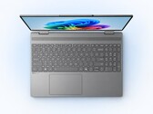 一款搭载英特尔Wildcat Lake处理器的新款联想IdeaPad 5二合一笔记本即将上市。