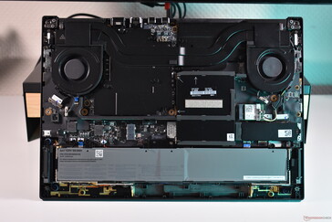 联想 ThinkPad P16 第 3 代：内部结构