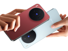 vivo X300。