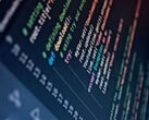 屏幕特写，显示用不同颜色高亮标出的 Python 源代码
