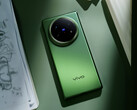 vivo X Fold5 应于下月初开始从进口商处发货。(图片来源：vivo）