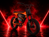 Juiced Scrambler Hardtail 双电池型号的续航里程最高可达 120 英里（200 公里）