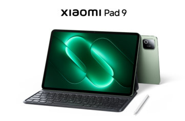配备键盘和触控笔的小米 Pad 9