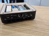 蓝宝石展示搭载 AMD 处理器的新款迷你 PC（图片来源：Computerbase）
