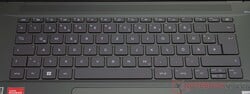 Acer Swift Edge SFE16的键盘